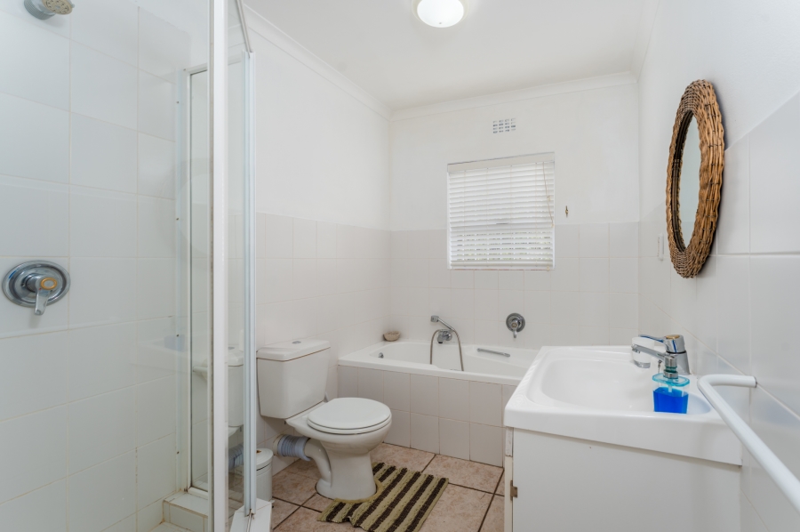 4 Bedroom Property for Sale in Simons Kloof Western Cape